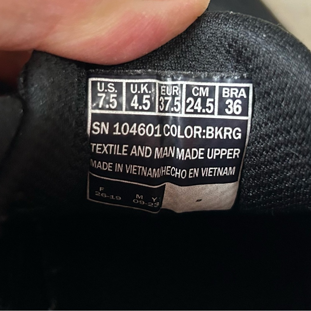 Skechers Black Casual Sneakers - Picture 8 of 8